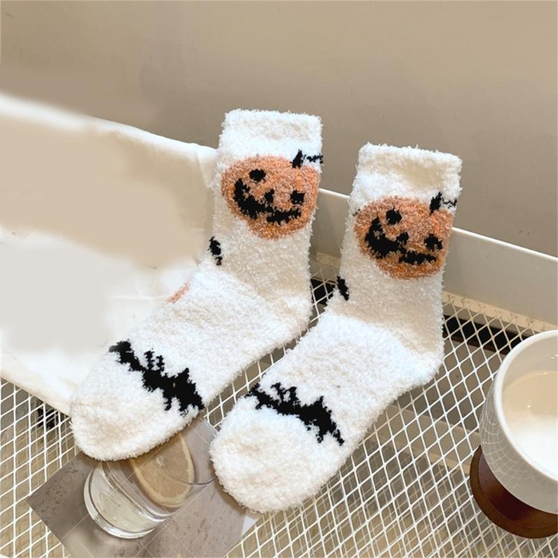 Women's Coral Fleece Socks for Halloween Festivities Cute Pumpkin Ghostly Witch Hat Print Cozy Fuzzy Slipper Ankle Socks