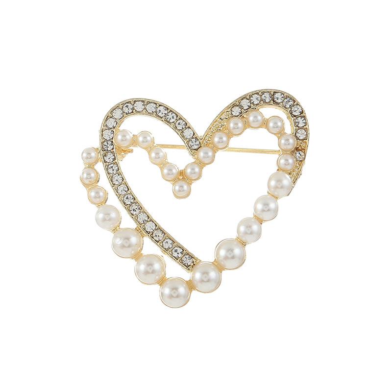 1PC Fake Pearl Couple Elegant and Precise Brooch Heart Brooch Heart-Connected  Jewelry