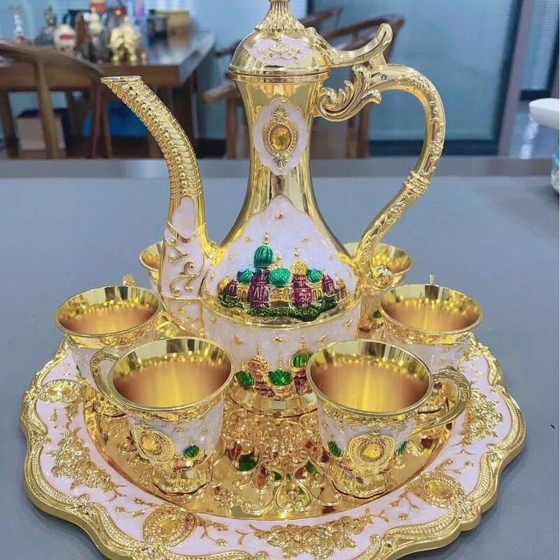 

Castle Theme Baijiu Cup Set