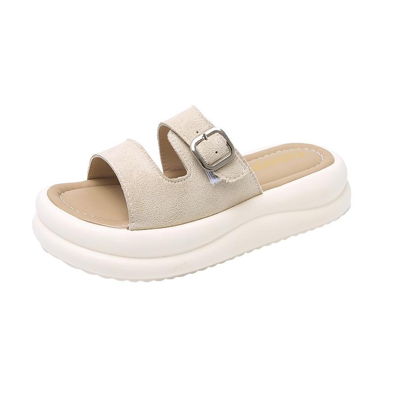 Flat bottom one-word slippers cool slippers for women to wear 2025 summer new versatile non-slip soft-soled casual beach shoes cool slippers