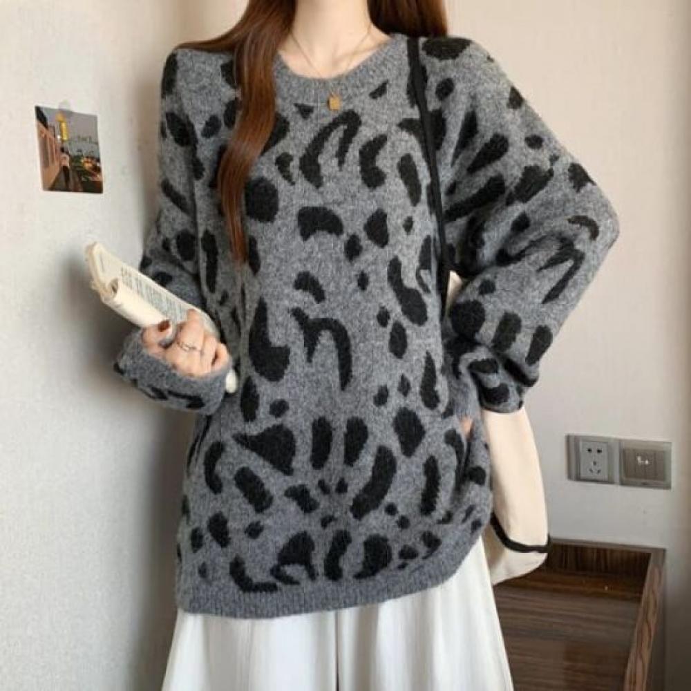 Navava Women Leopard Round Neck Long Sleeve Knit Sweater Nk3496