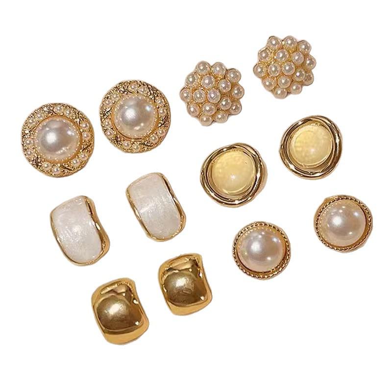 Veelzijdige Parel & Retro Oorbellen Set: Luxe, Niche Design, Eenvoudig & Elegant voor Vrouwen