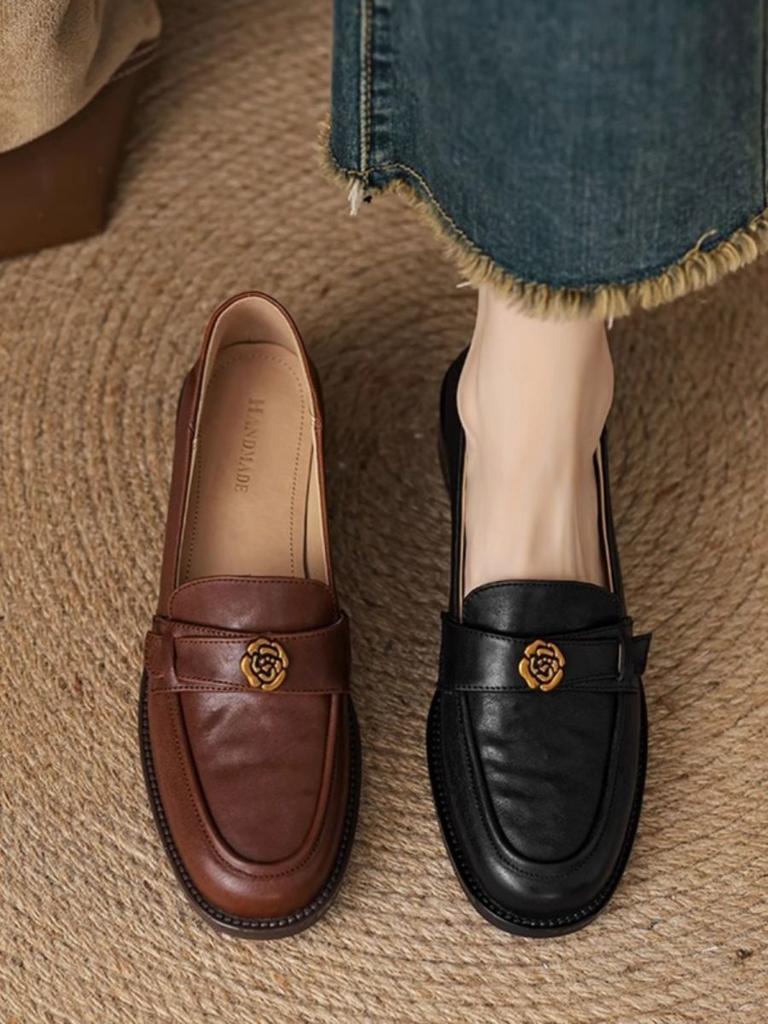 French Soft Black Camellia Loafers 2025 Autumn and Winter New Fashion British Style One-pedal Platform Single Shoes Women