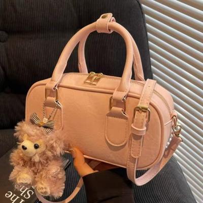 Hand-held Bowling Bag Women's 2026 Fashionable Small Square Large Capacity Commuting Diagonal Straddle Retro Tote