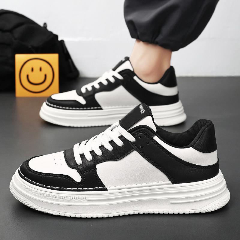 Herren Board Schuhe 2026 Neue Leder-Spleißung Atmungsaktiv Rutschfest Lässige Sneaker Mode Beliebt Tägliche Sport-Gehschuhe
