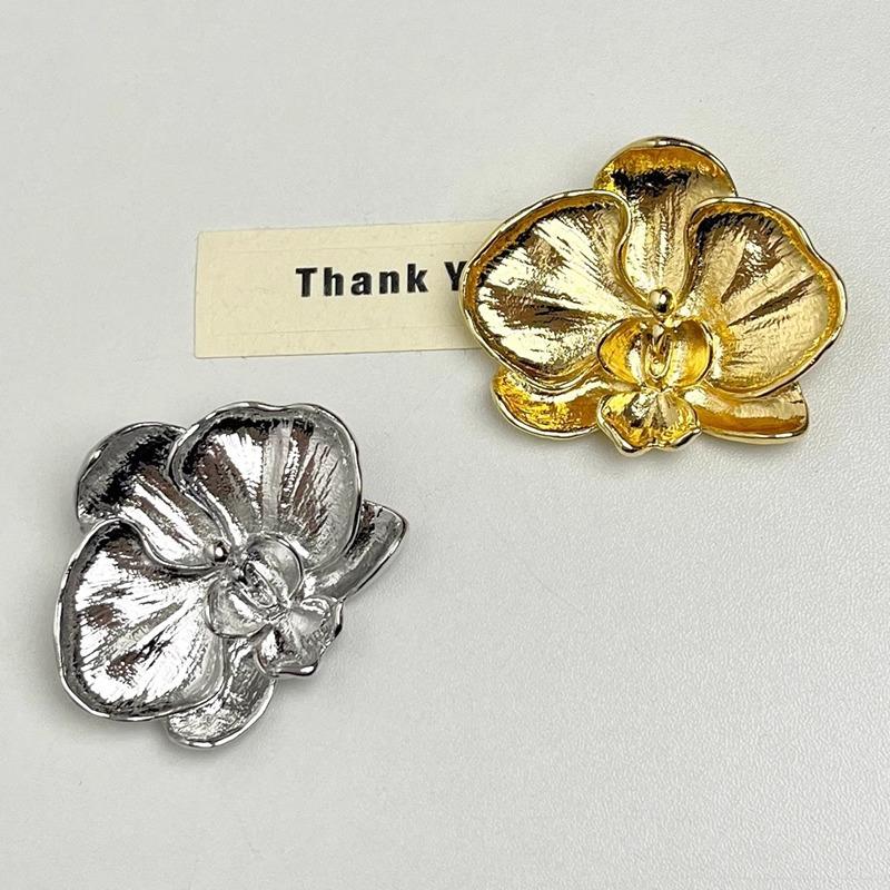 Vintage Phalaenopsis Brooch For Women Girls Exquisite Fashion Metal Flower Corsage Pins Party Dress Jewelry Accessories Gifts