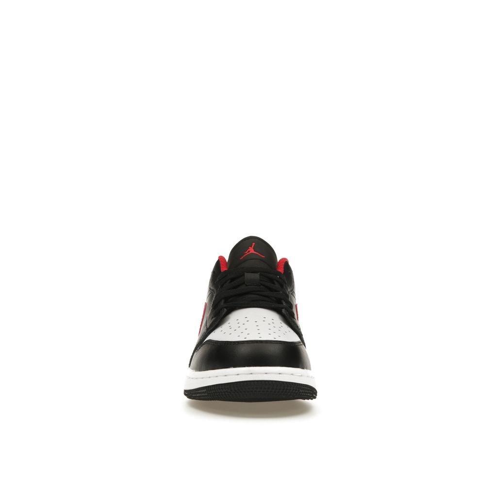 Детские кроссовки Air Jordan 1 Low GS White Toe Black Fire-Red 553560-063