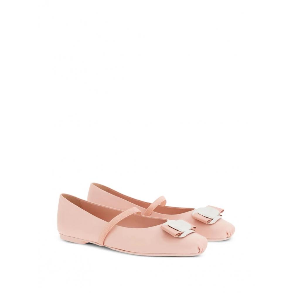Salvatore Ferragamo Ferragamo New Vara Flat Ballerina Shoes Pink