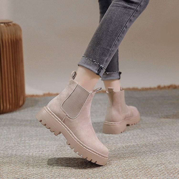 Fashion Chelsea Boots Chunky Boots Women Winter Shoes Cow Suede Ankle Boots Black Female Autumn Fashion Platform Booties