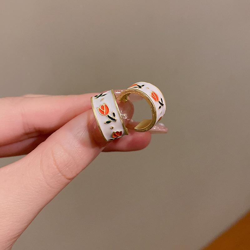 

BLINGBAY Новые женские серьги в стиле ретро, ​​женские легкие роскошные нишевые серьги высокого класса, милые темпераментные аксессуары для ушей, современные ювелирные изделия, подарки S925