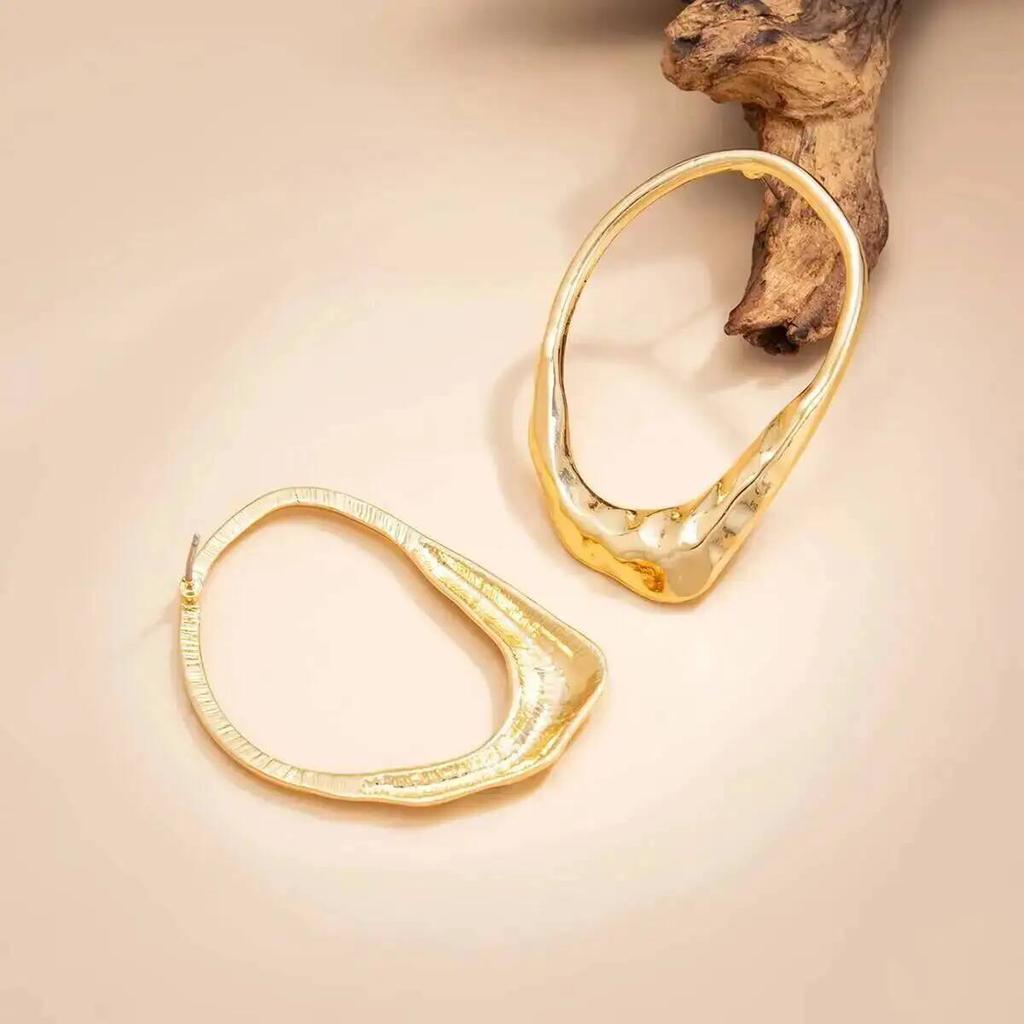 SHIXIN Vintage Metal Geometric Hollow Stud Earrings Women Exaggerated Gold Color Irregular Textured Piercing Ear Jewelry Gift