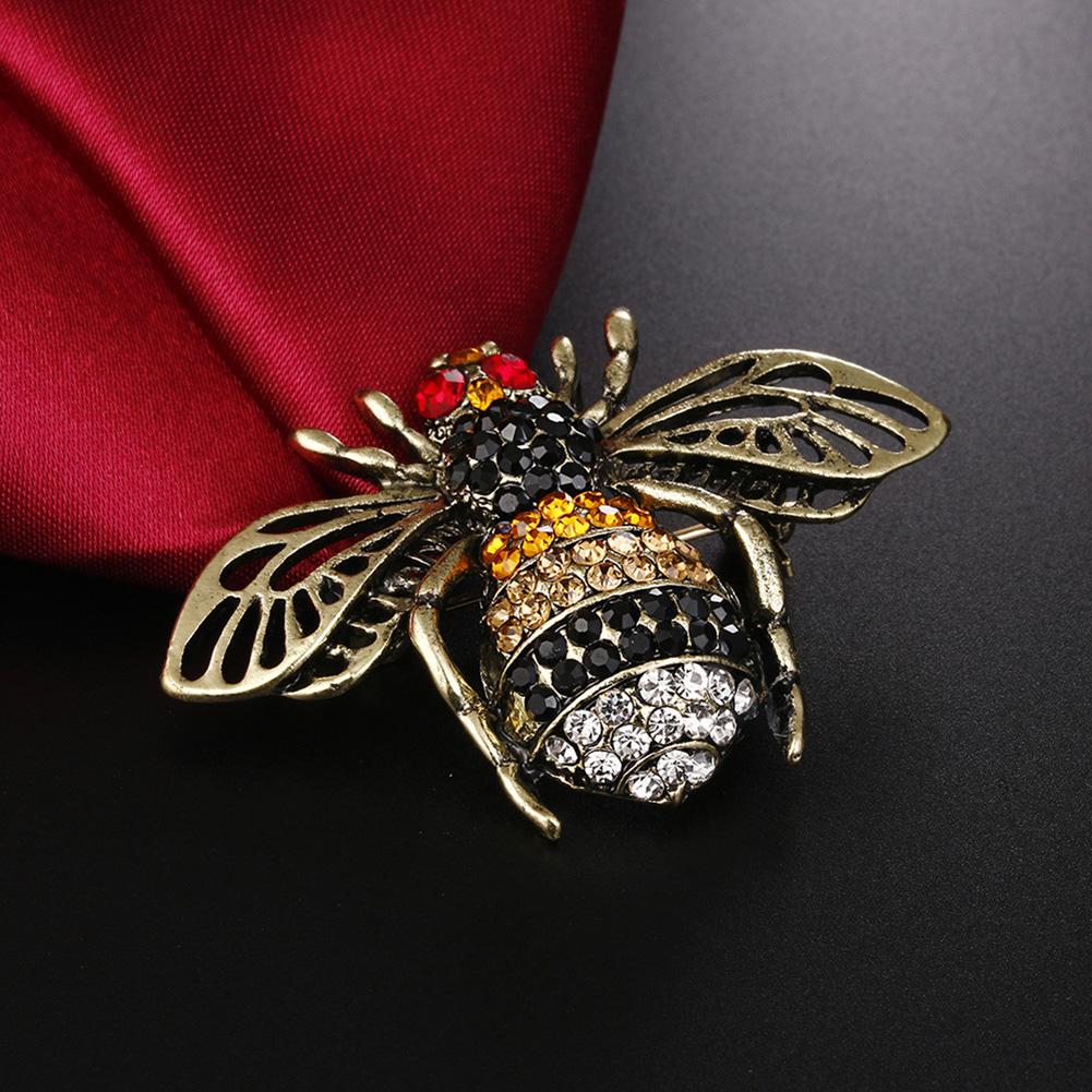 Unisex Stylish Alloy Diamond-encrusted Bee Design Brooch Fashion Wear Decoration
