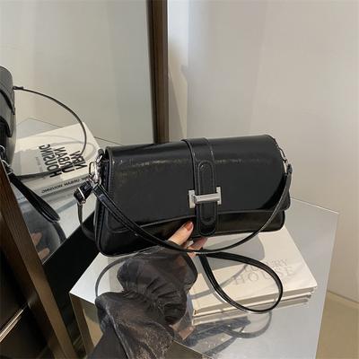 Simple Shoulder Baguette Bag 2025 Niche New Versatile Retro Small Square Bag Premium Messenger Bag