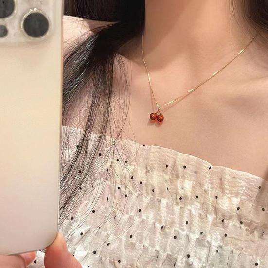 Collier élégant pour femmes, chaîne fine, cadeau délicat, hypoallergénique, pendentif cerises rouges, bijoux