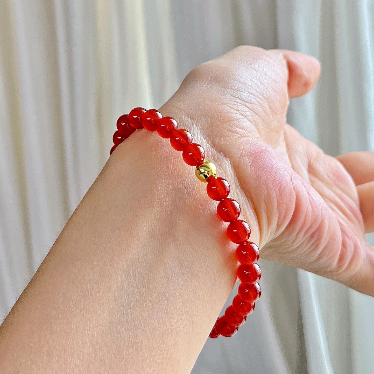 6Mm New Year S Red Autumn And Winter Natural Ice Hydrating Chalcedony Agate Bracelet Bracelet