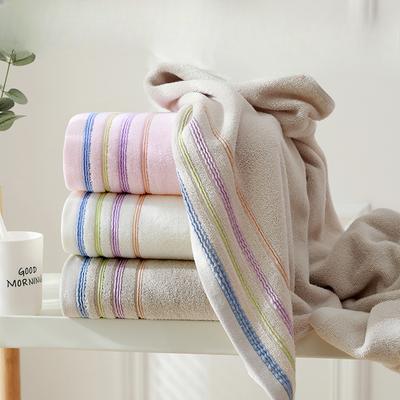 Handtücher und Badetücher Dreiteiliges Set Weiche Badetücher Baumwolle Einfarbige Erwachsenen Haushalts Wasseraufnahme Geschenkset
