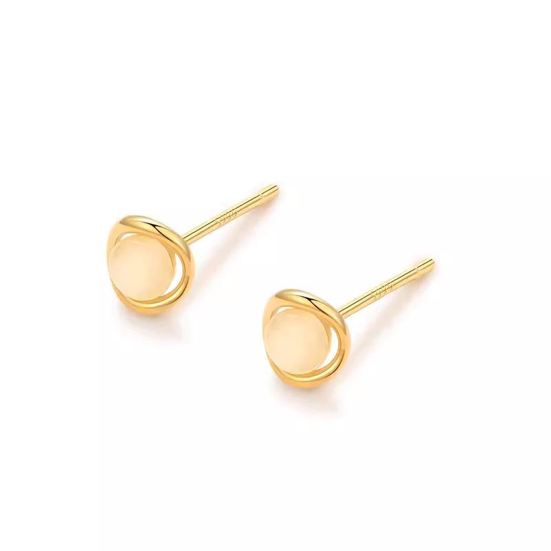 In-Stock Korean Cat's Eye Stud Earrings for Women, Light Luxury, High-End Feel, Sleep-Friendly Piercing Earrings
