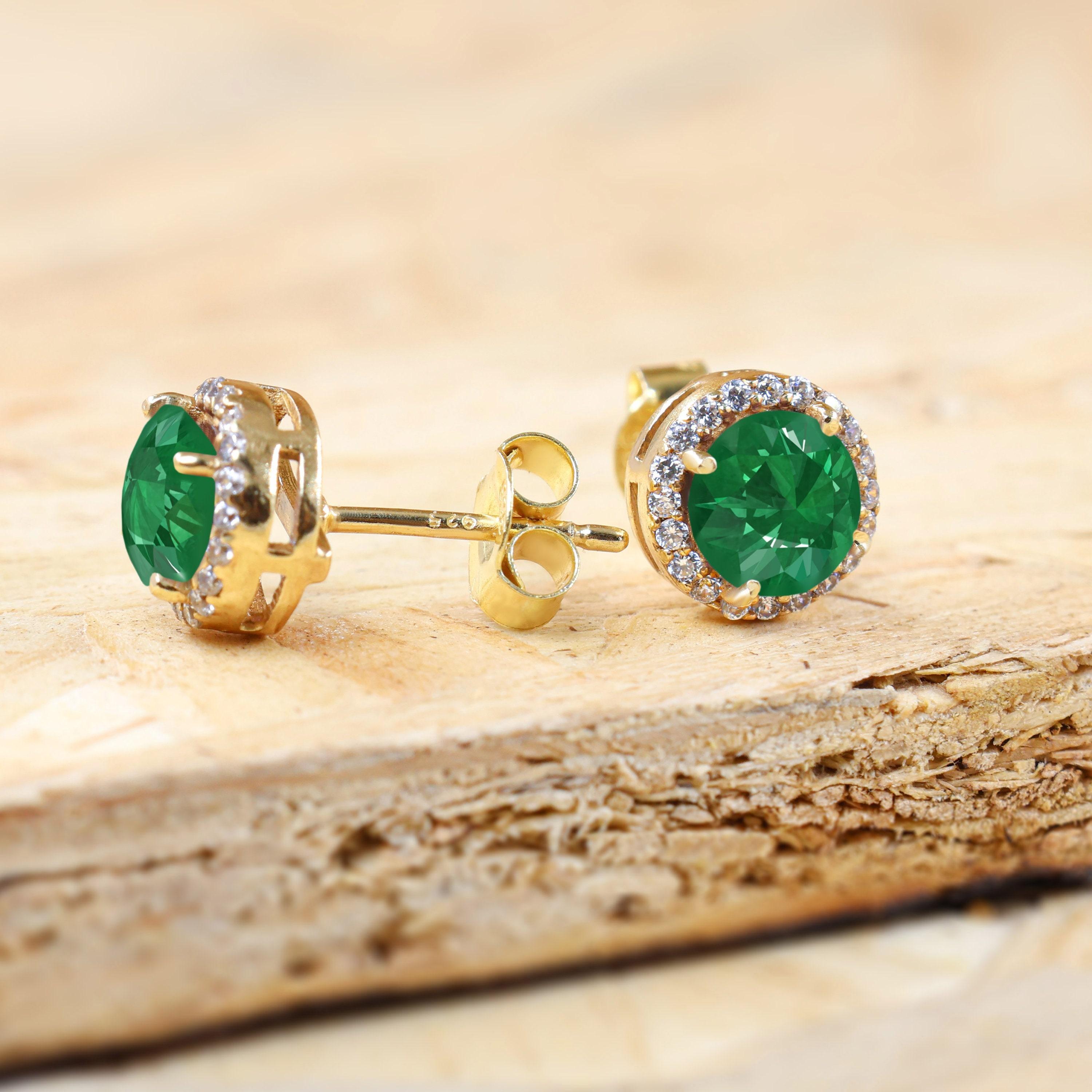 

Green Round lab crown Emerald stud earrings for women, Gold earrings for her, Gemstone earrings, minimalist earrings, Round stud earrings жовтий/золотий