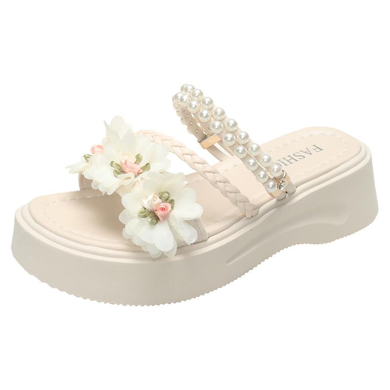 2025 new pearl beach sandals women's summer wear muffin platform flowers sweet one-word drag fairy wind sandals