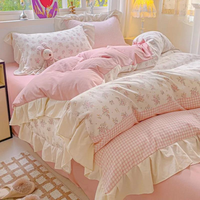 4pcs  Korean Lace Duvet Cover Set (1*Duvet Cover + 2*Pillowcase, Bed Sheet/fitted Sheet), Pink Checkered Print Bedding Set