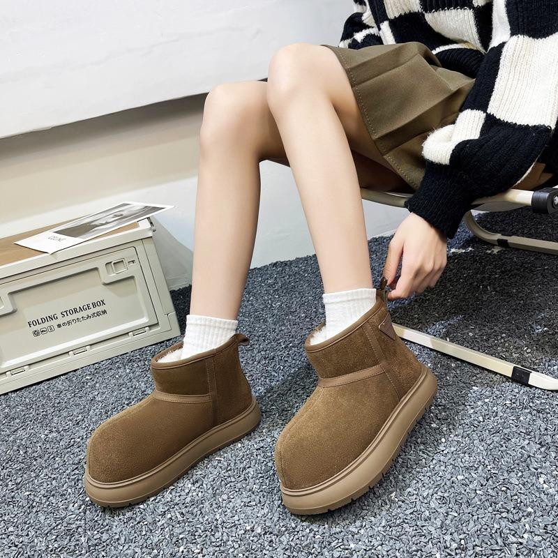 Winter neue kurzschaftige Stiefel mit großem Schaft für Damen, warm gefütterte Baumwollschuhe mit dicker Sohle, echte Leder-Schneestiefel für Damen