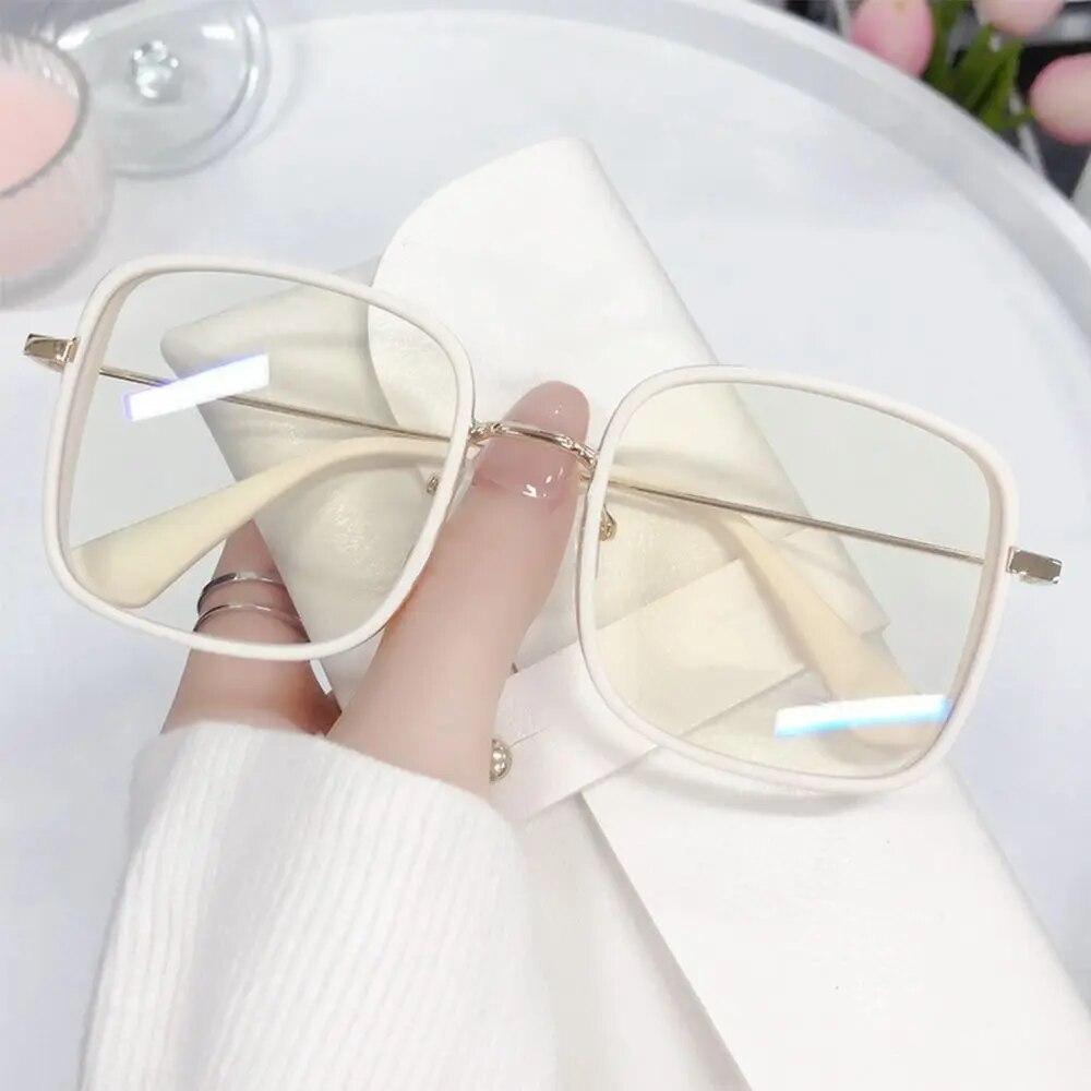 Women Pink Large Square Frame Glasses Girl Fashion Transparent Reading Glasses High-definition Anti-blue Light Computer Eyewear