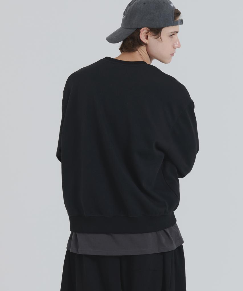 PIANER Hap-Po Oversized Crop Sweatshirt (Black)