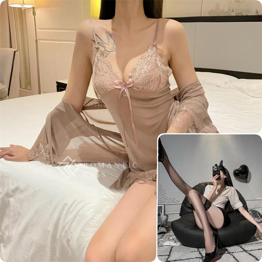 Průsvitná krajková noční košilka a svůdný síťovaný županový set pro ženy