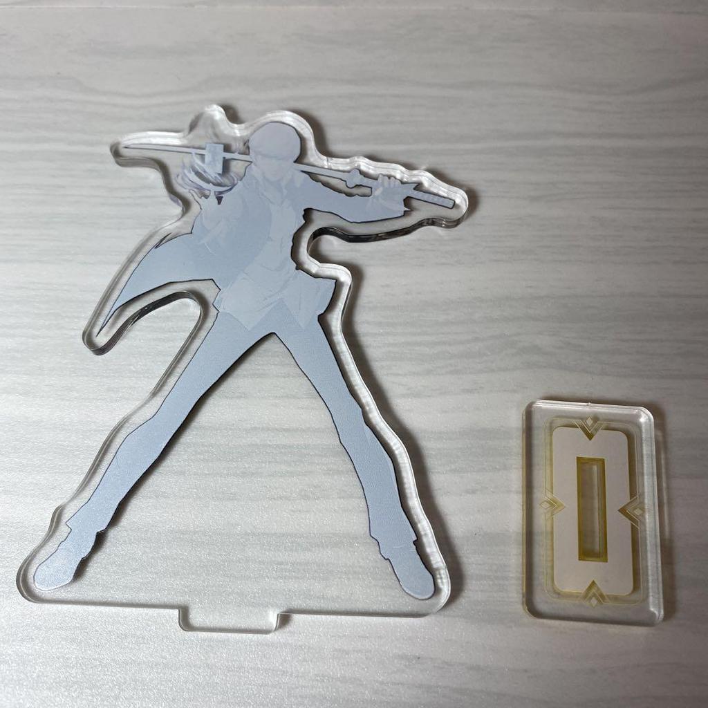 [USED] Persona 4 Yu Narukami Acrylic Stand with Artbook