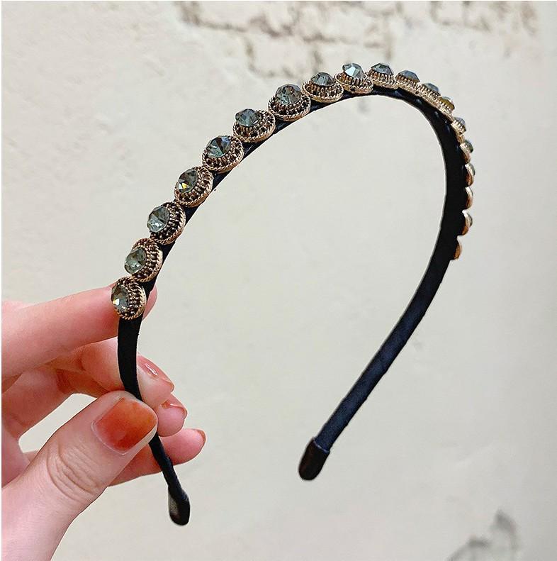 French Retro High Crown Wide-Brimmed Plush Headband for Face Washing and Outings