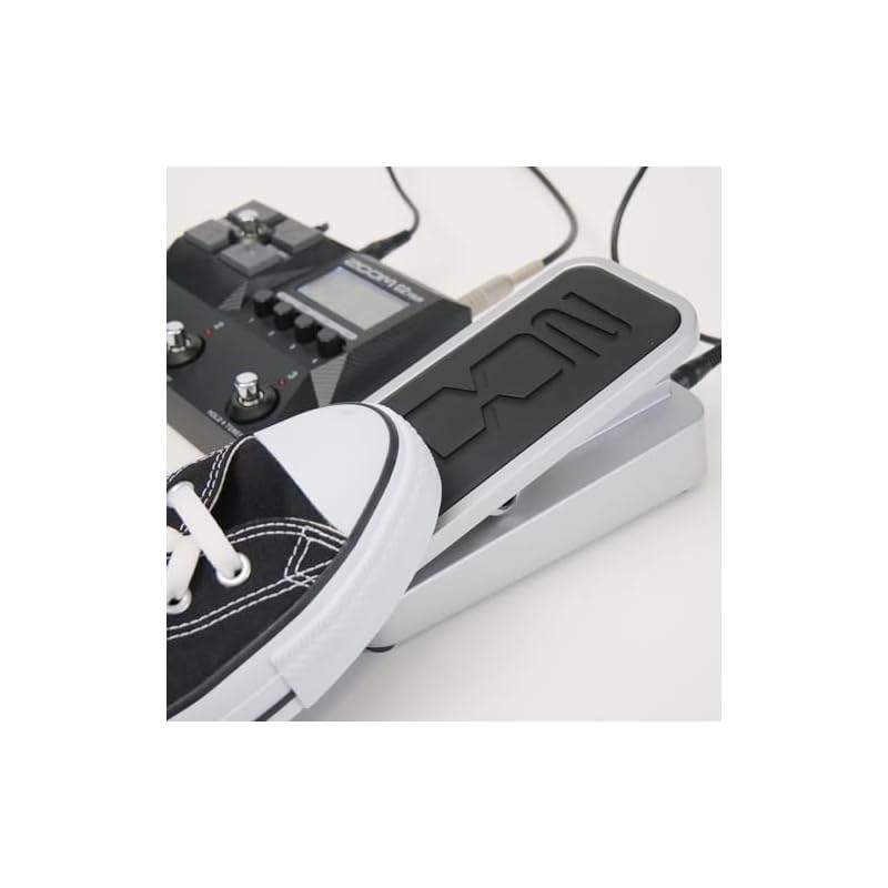 ZOOM FP02M Expression Pedal, Metal Body