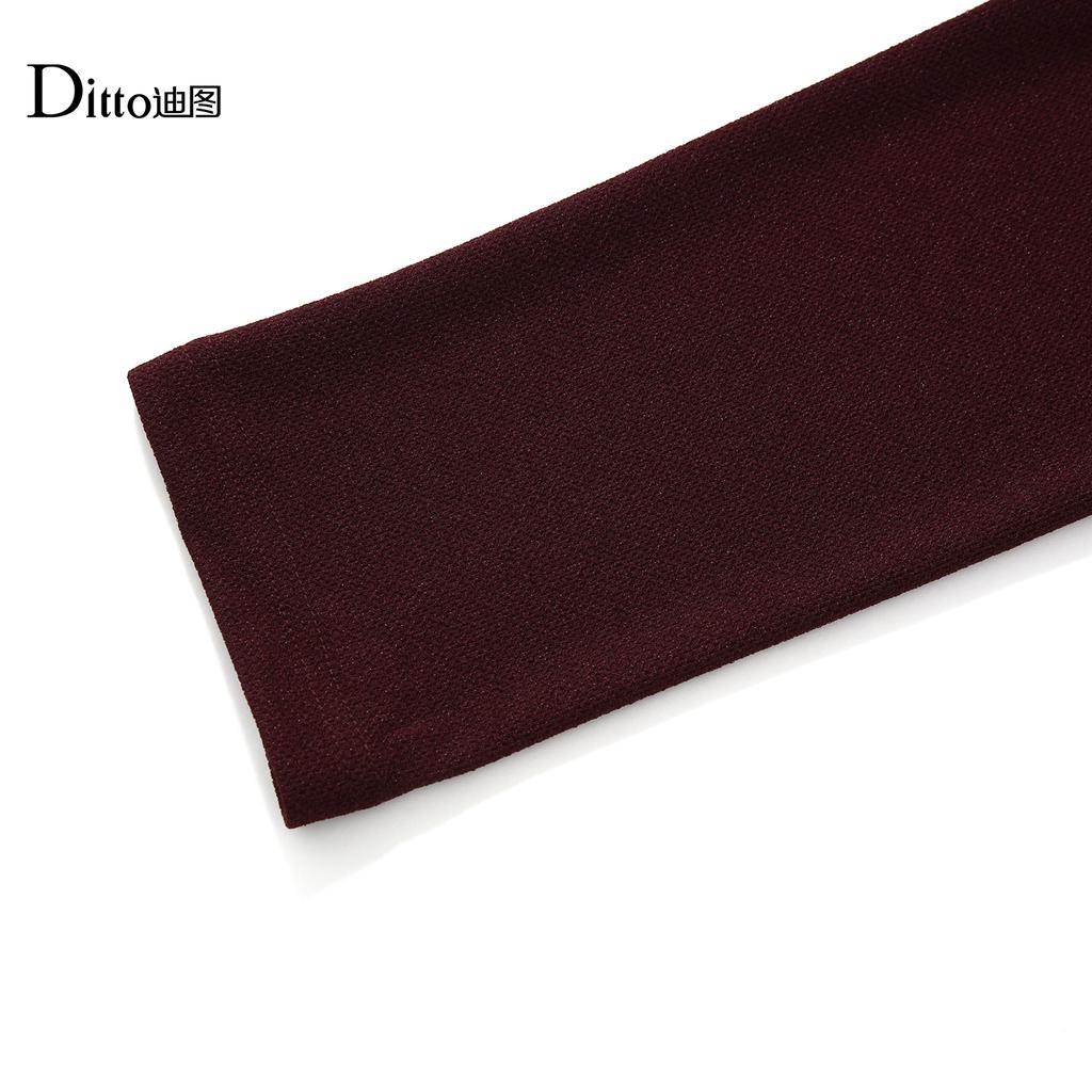 Ditto deep red V-neck pleated waist dress