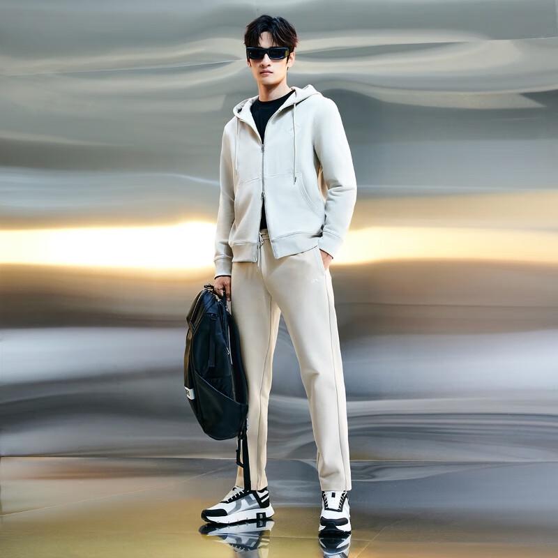 

J.Lindeberg Men s Cotton Blend Drawstring Casual Pants L