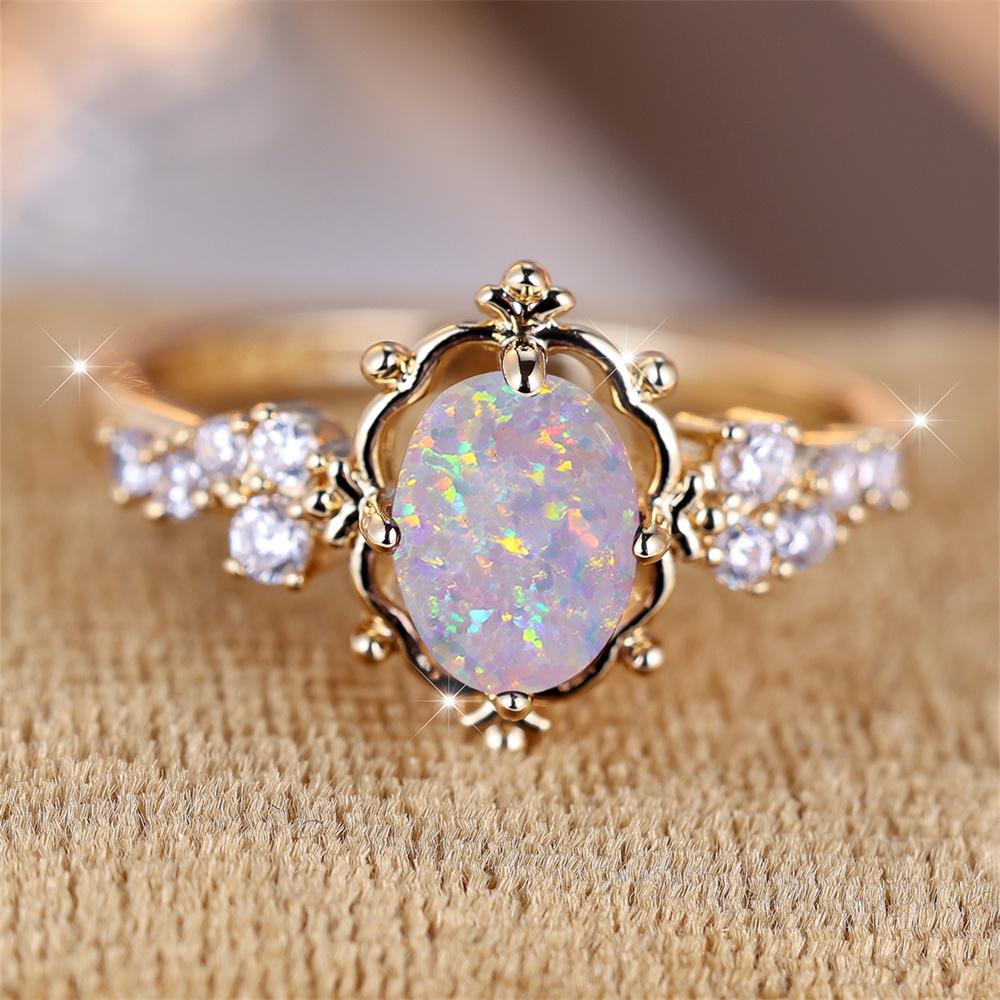 White Fire Opal Oval Stone Flower Rings For Women Vintage Gold Color Bridal Wedding Ring Birthstone Jewelry Engagement Band Gift