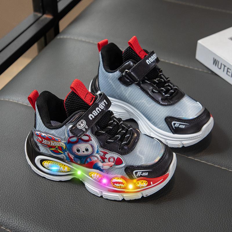 

Кроссовки для мальчиков светятся 2025 весна и осень новые сетчатые дышащие беговые повседневные туфли ткань Лабу детские папины кроссовки 31 чёрный