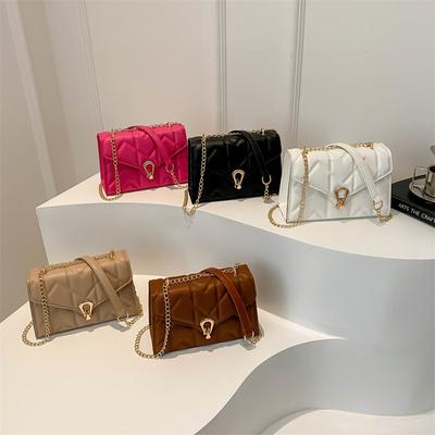 Bolsa Quadrada Pequena de PU Bolsa de Mão de Corrente da Moda Ferragens com Textura Bolsa de Ombro Niche Versátil Bolsa Mensageiro