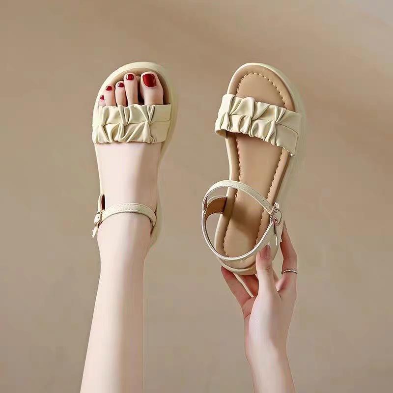 Sandals women's outer wear buckle flat sandals women's summer super soft new non-slip and wear-resistant daily casual shoes