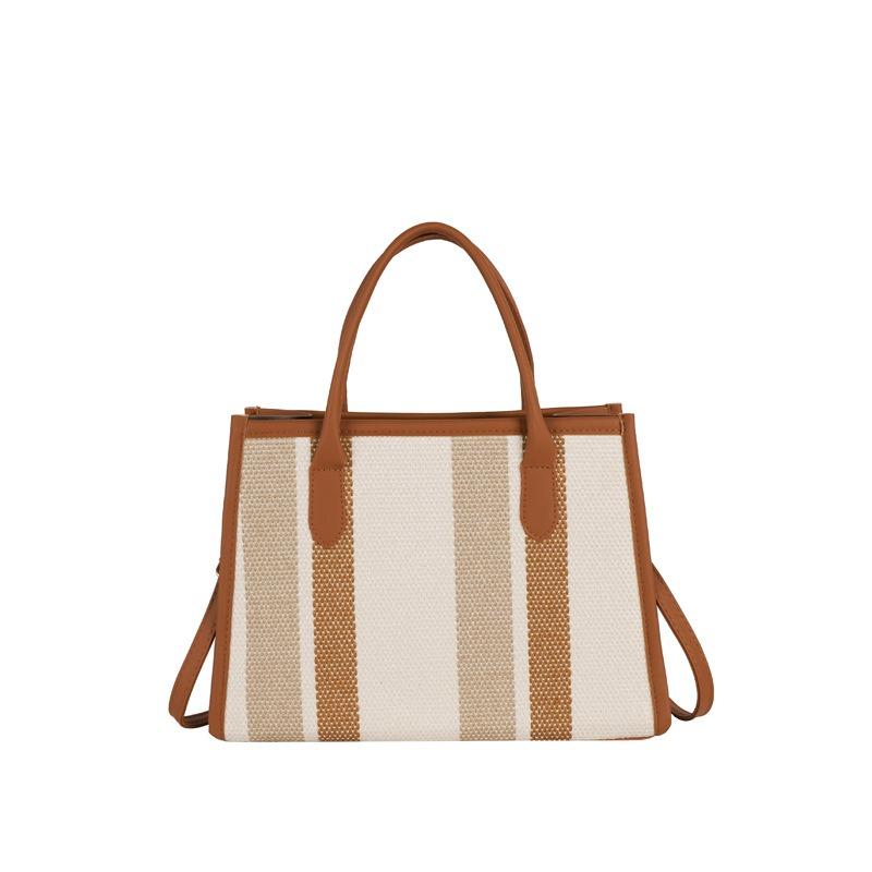 New Women's Bags Are Fashionable and Versatile, Casual and Trendy, Large Capacity, Shoulder Crossbody, Light Luxury Niche