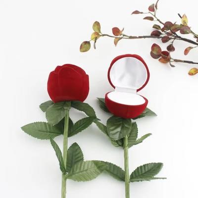 Roter Samt Rosenring-Box Simulation Blume mit Blättern Valentinstag Rose Ring Beflockungs-Gimmick Blume Ehering-Box