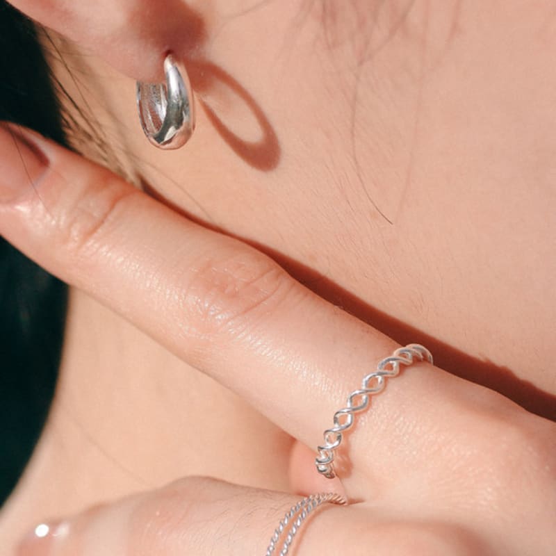 Buttering BE0042 silver925 EARRING