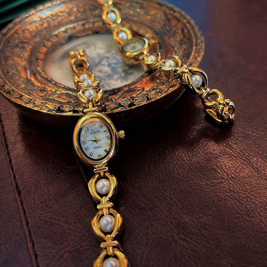 Francouzské Módní Elegantní Dámské Perlový Pásek 30m Vodotěsné Oválné Křemenné Náramkové Hodinky Pro Každodenní Nošení Hodinky na Dovolenou pro Ženy