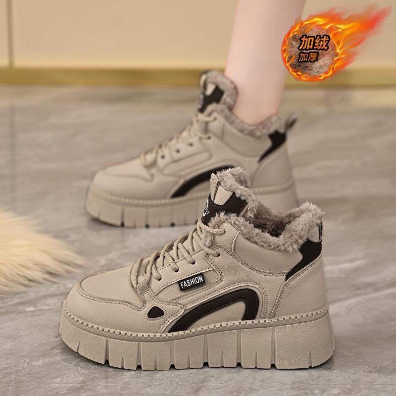 2025 winter velvet high-top little white shoes new Korean version ins female student sports board shoes casual thickened cotton shoes