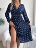 Robe imprimée à col en V et à superpositions, moulante, élégante, plissée, à pois ondulés, manches longues, ample, décontractée