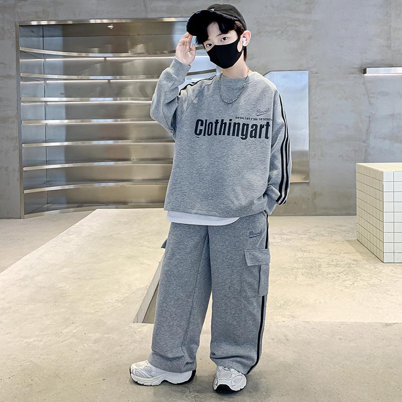 Boys' 2025 Stylish Fleece-Lined Outfit Set: Spring/Autumn Sports Sweatshirt for Big Kids