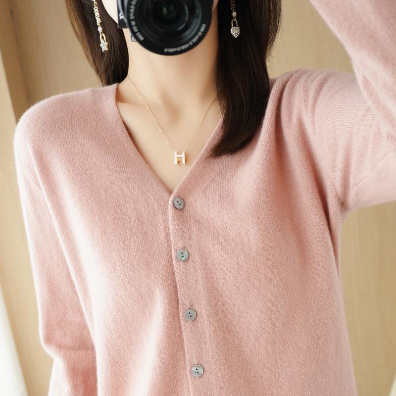 Women's V-Neck Knit Cardigan Long Sleeve Sweater, 2024 Spring Korean Style Collection