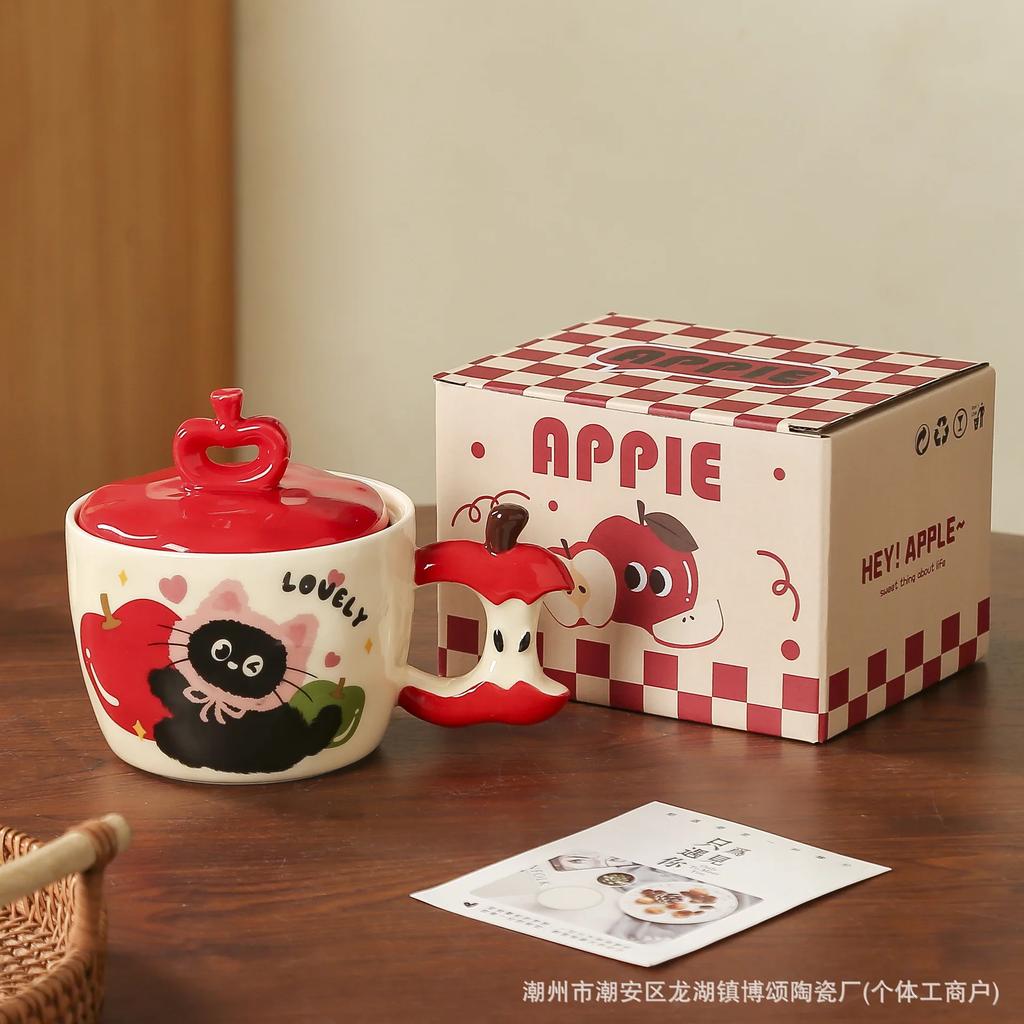 3D Apple Mug, Creative Cat Ceramic Cup with Lid, High-value Breakfast Cup Souvenir Gift Drinkware