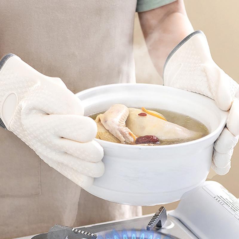 Thickened Anti-Scald Silicone Heat Resistant Hand Cover Anti-Slip Heat Insulation Oven Mitts Portable Protect Gloves For Kitchen