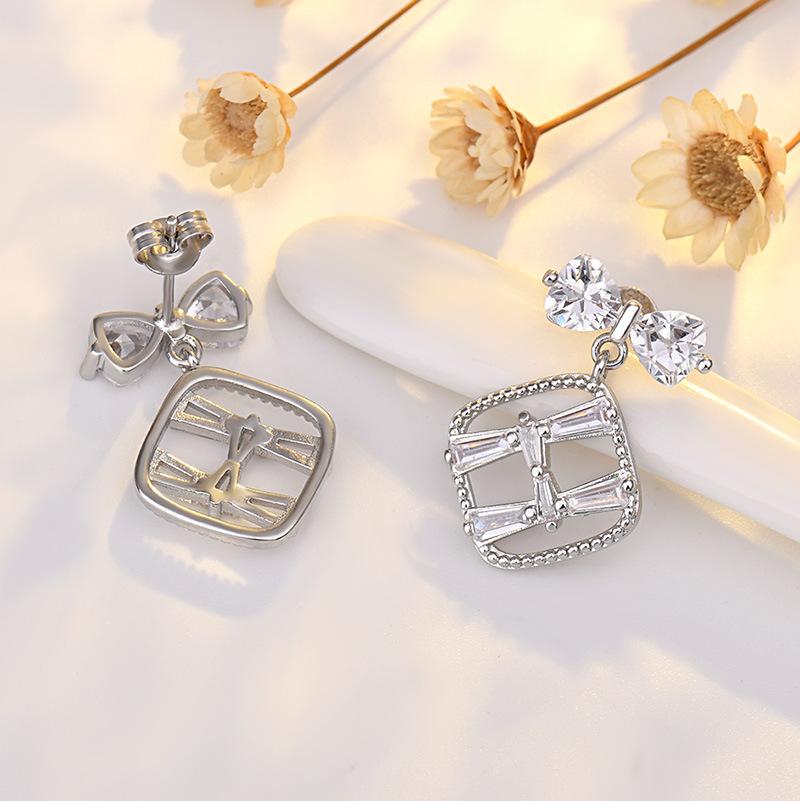 Letter H Zircon Needle Earrings with Personality and Temperament Versatile