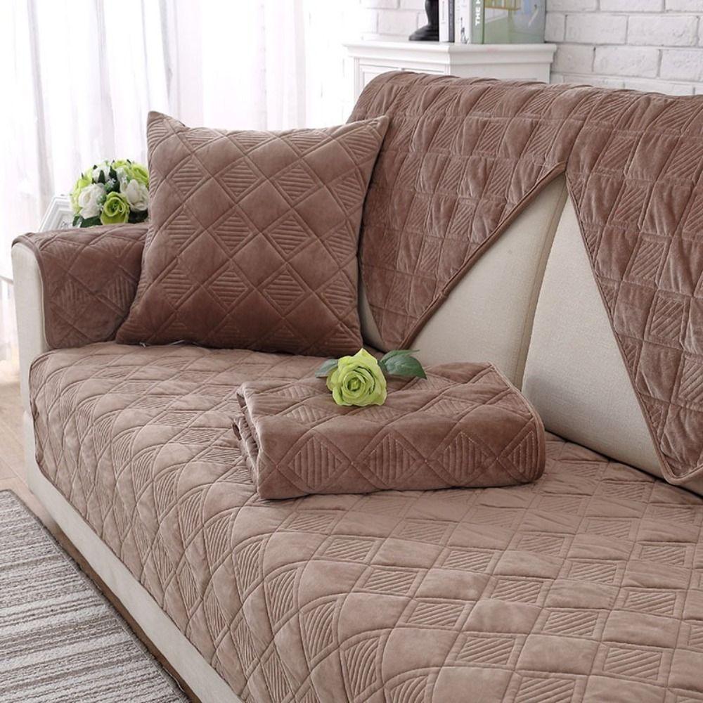 Universal European Style Sofa Cover Thickened Quilted Pattern Couch Covers Breathable Soft Furniture Protector Living Room