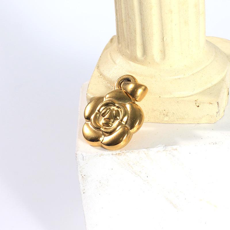 Europäisch-Amerikanischer High-End Rosenblüten-Edelstahl-Halskettenanhänger - Retro DIY Schmuckzubehör